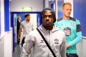 开云品牌-利物浦又被切尔西截和！凯塞多之后，拉维亚也丢了