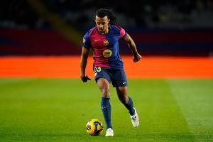 开云综合服务-世体：巴萨今天举办孔德的续约仪式，拉波尔塔将出席